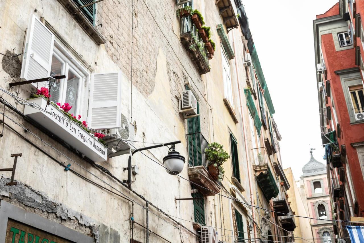 A Fenestrella E San Gregorio Armeno Leilighet Napoli Eksteriør bilde